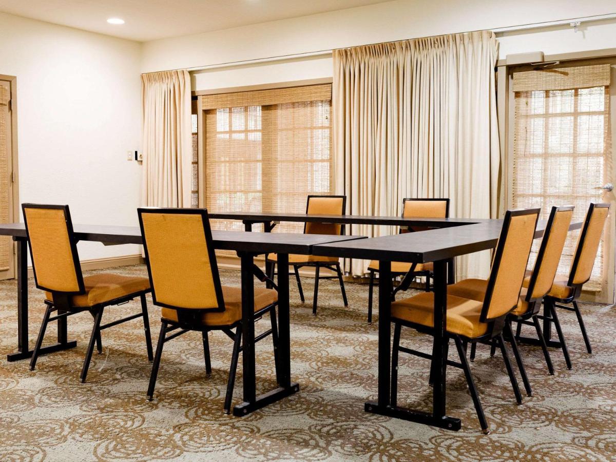 Comfort Suites Baton Rouge South I-10 外观 照片