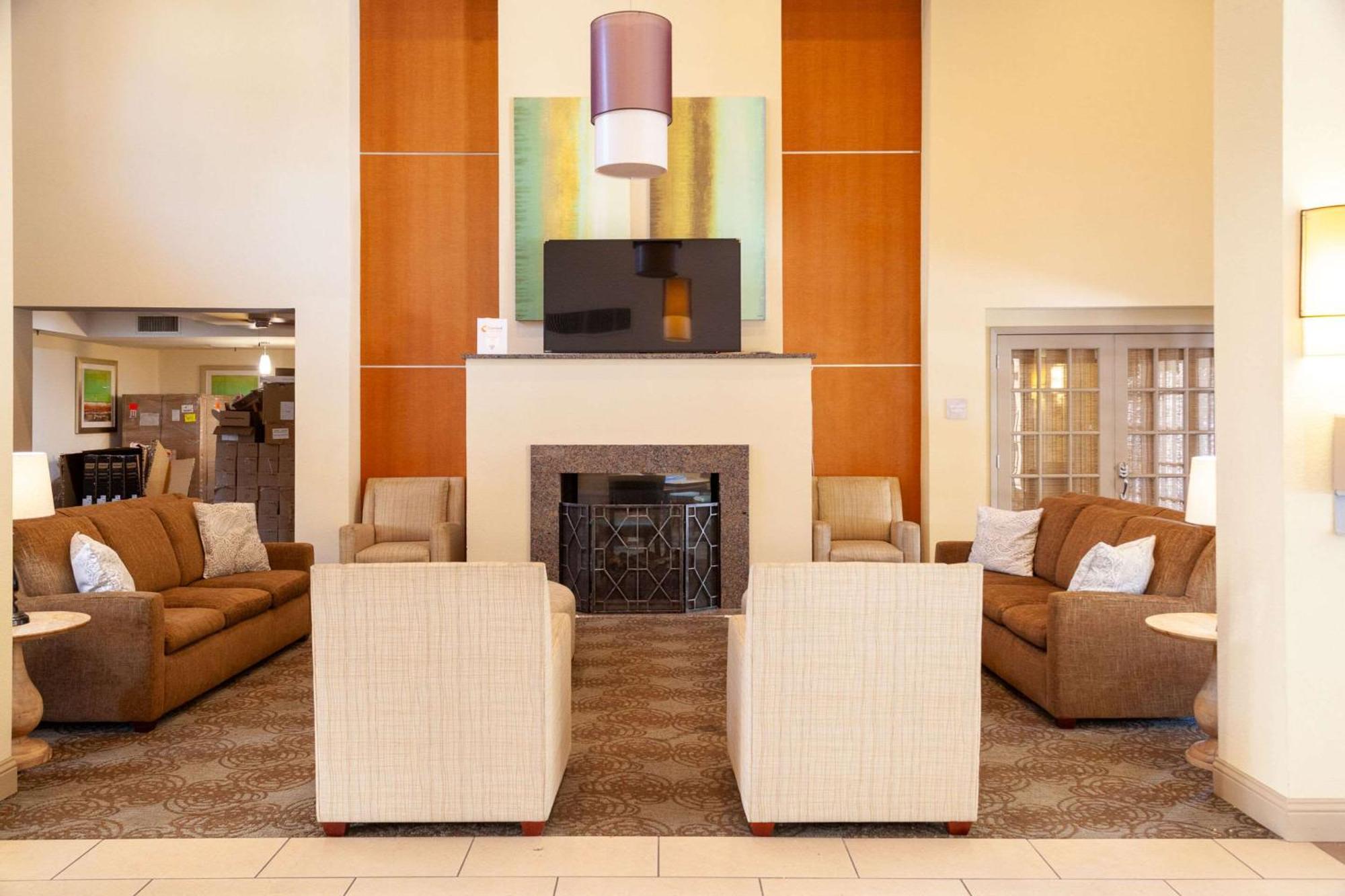 Comfort Suites Baton Rouge South I-10 外观 照片