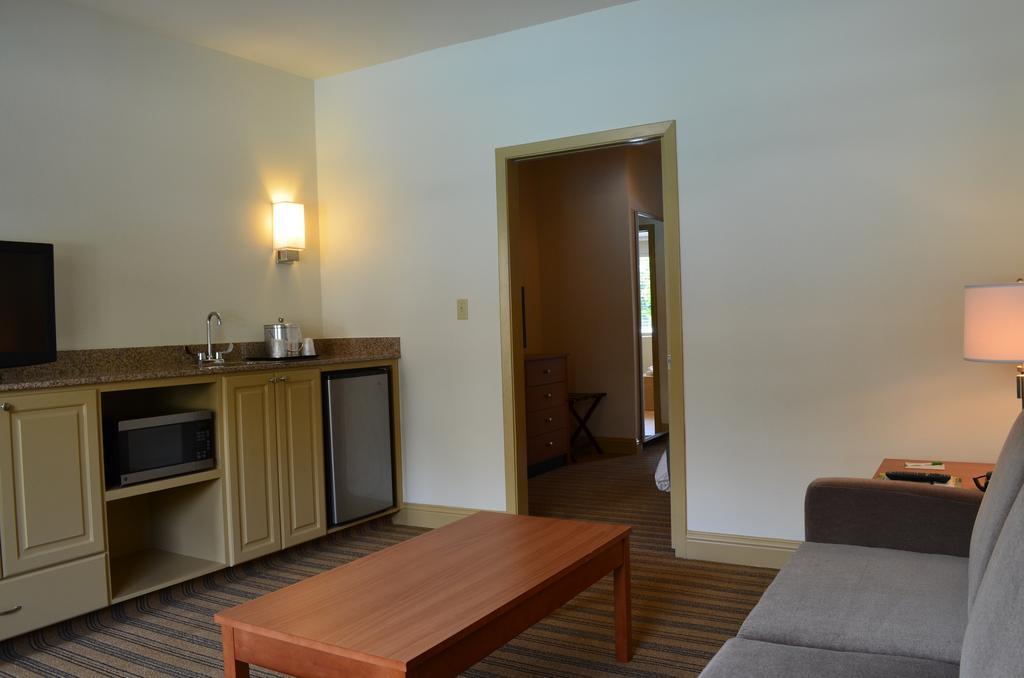Comfort Suites Baton Rouge South I-10 外观 照片